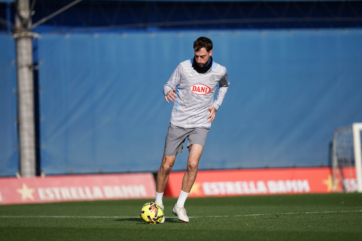 RCDEspanyol's tweet image. Comencem l’any com el vam deixar: entrenant al màxim 💪🏻