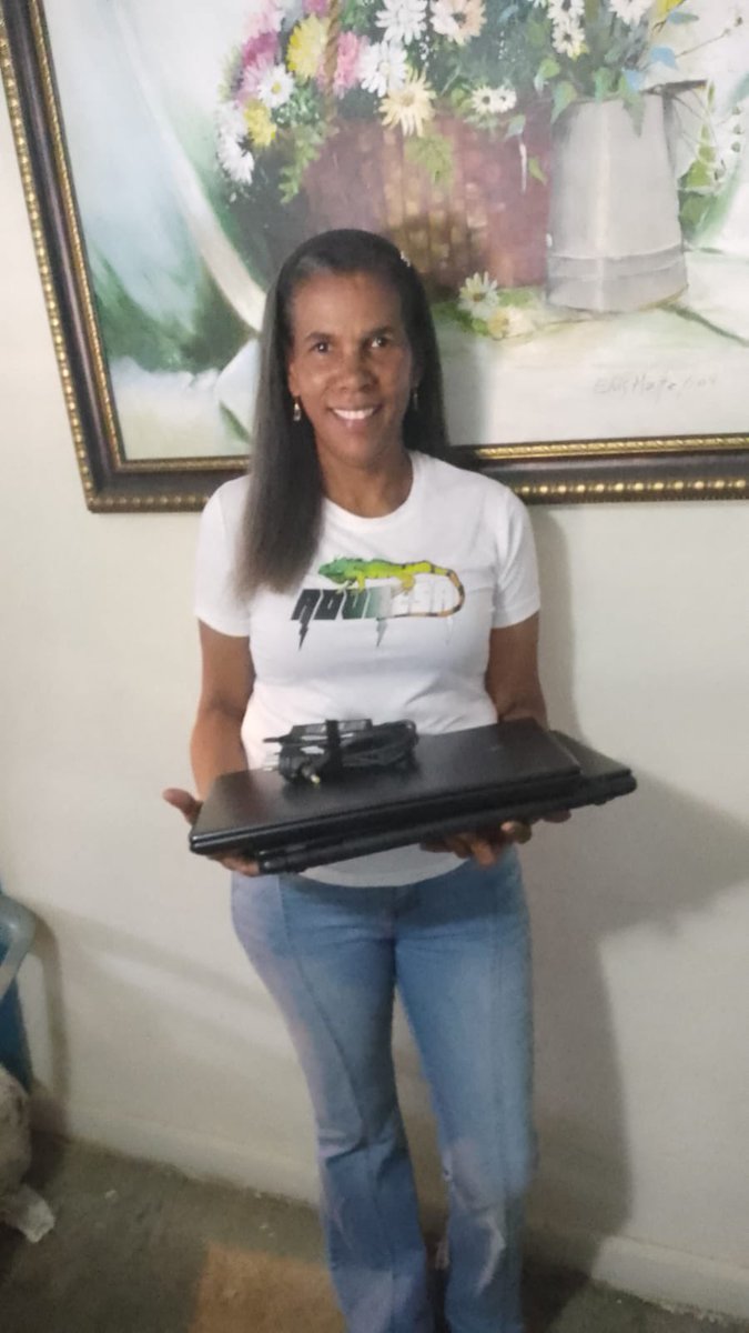 fudomems's tweet photo. Momentos del 2025.
≥ Gracias por estar aquí en
este canal - ¡y que tengas un buen comienzo en el nuevo año 2026 🤗🙌💚 https://t.co/0SFMbRF2A6