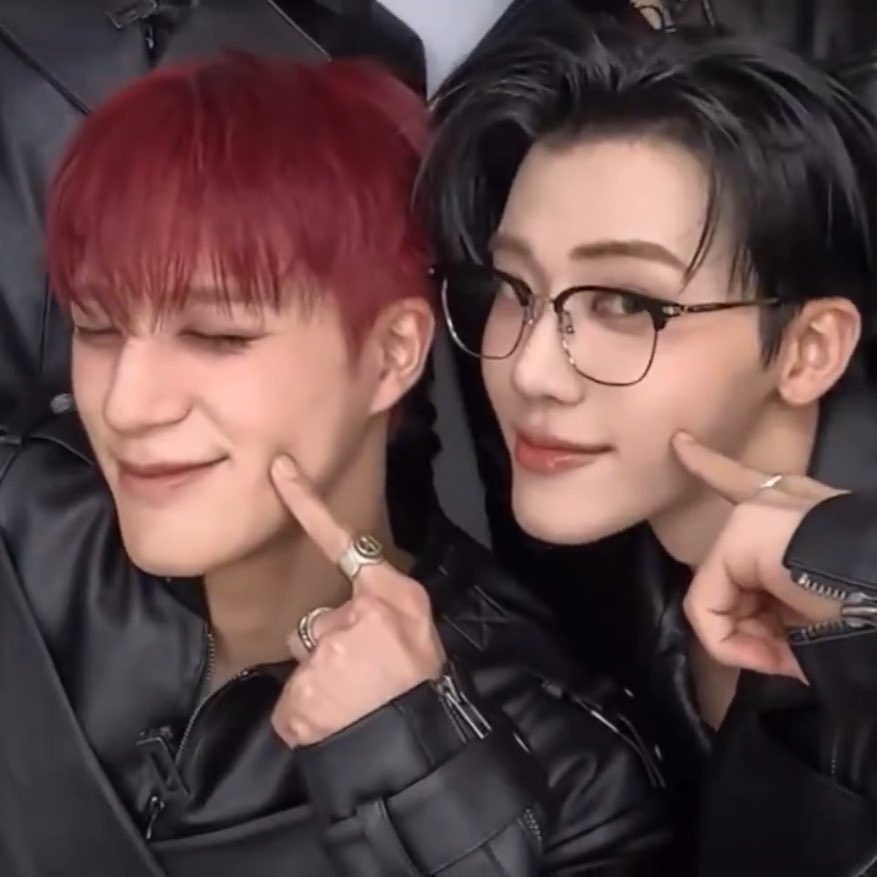 milinajane's tweet image. ทำไมรูปนี้ไม่มีหนู หนูหายไปไหน 🥺🥺🥺🥺🥺