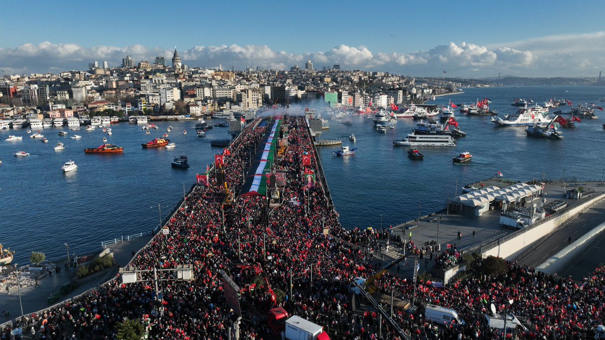 Sinmiyoruz, Susmuyoruz Filistin’i Unutmuyoruz !🇵🇸

#JusticeForGaza