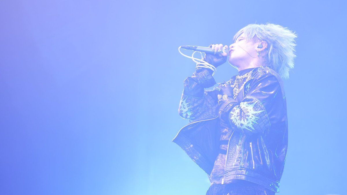 Royz_official's tweet photo. ／
Royzちゃんねる🌙
＼

【Royz武道館公演開催記念　期間限定公開】ONEMAN TOUR 「失楽園」-TOUR FINAL-「14th LAST LIVE」-星に決意を-
https://t.co/tSuGEGNkZs

ぜひご視聴ください👀✨ https://t.co/c5EvxwmZEW