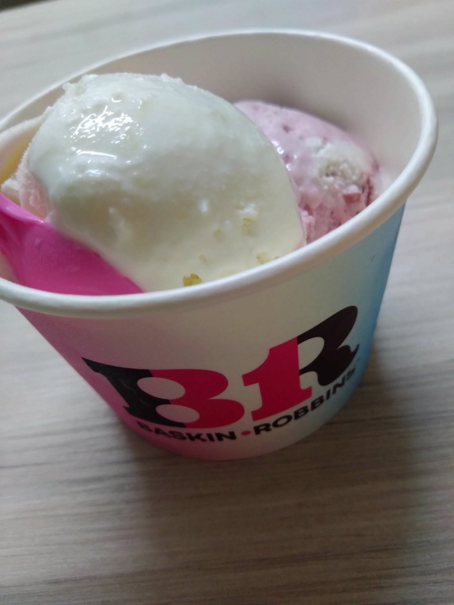 ココナツアイスうまー