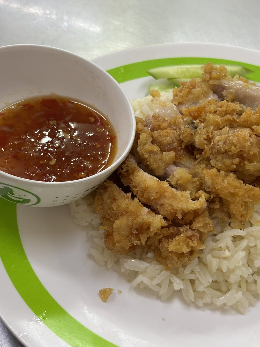 d13_ng's tweet photo. タイ飯🍚🇹🇭 https://t.co/g64QTj35zF