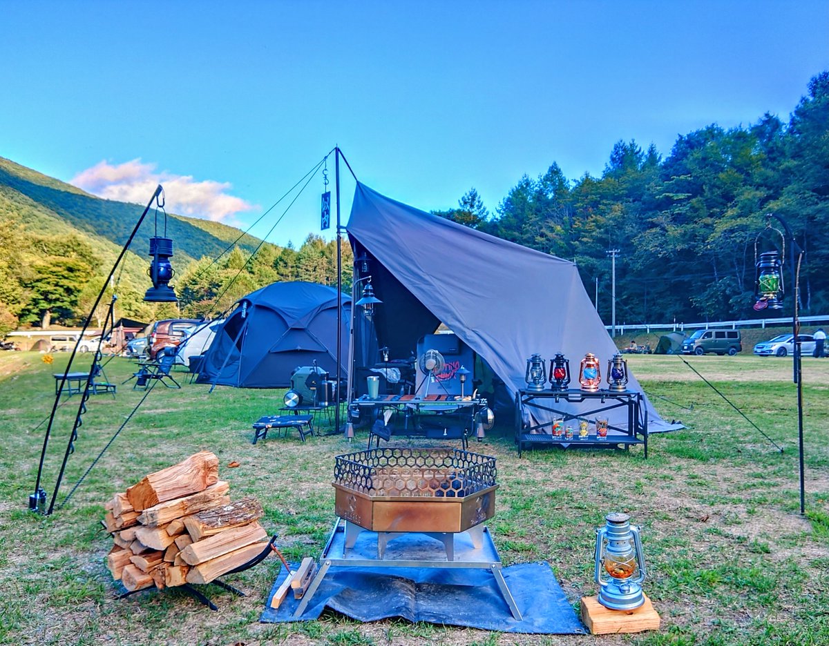 Freestyle_93ch's tweet photo. 2025年は、計31泊でした🏕
仕事の関係でちょっと少ない...
でも常に全力なのでよし‼️
2026年も懲りずにキャンプします👍🔥
てか写真4枚だけじゃ振り返れません(ﾉｼ'ω')ﾉｼ
#2025年のキャンプを写真4枚で振り返る https://t.co/NdKqxkdBjd