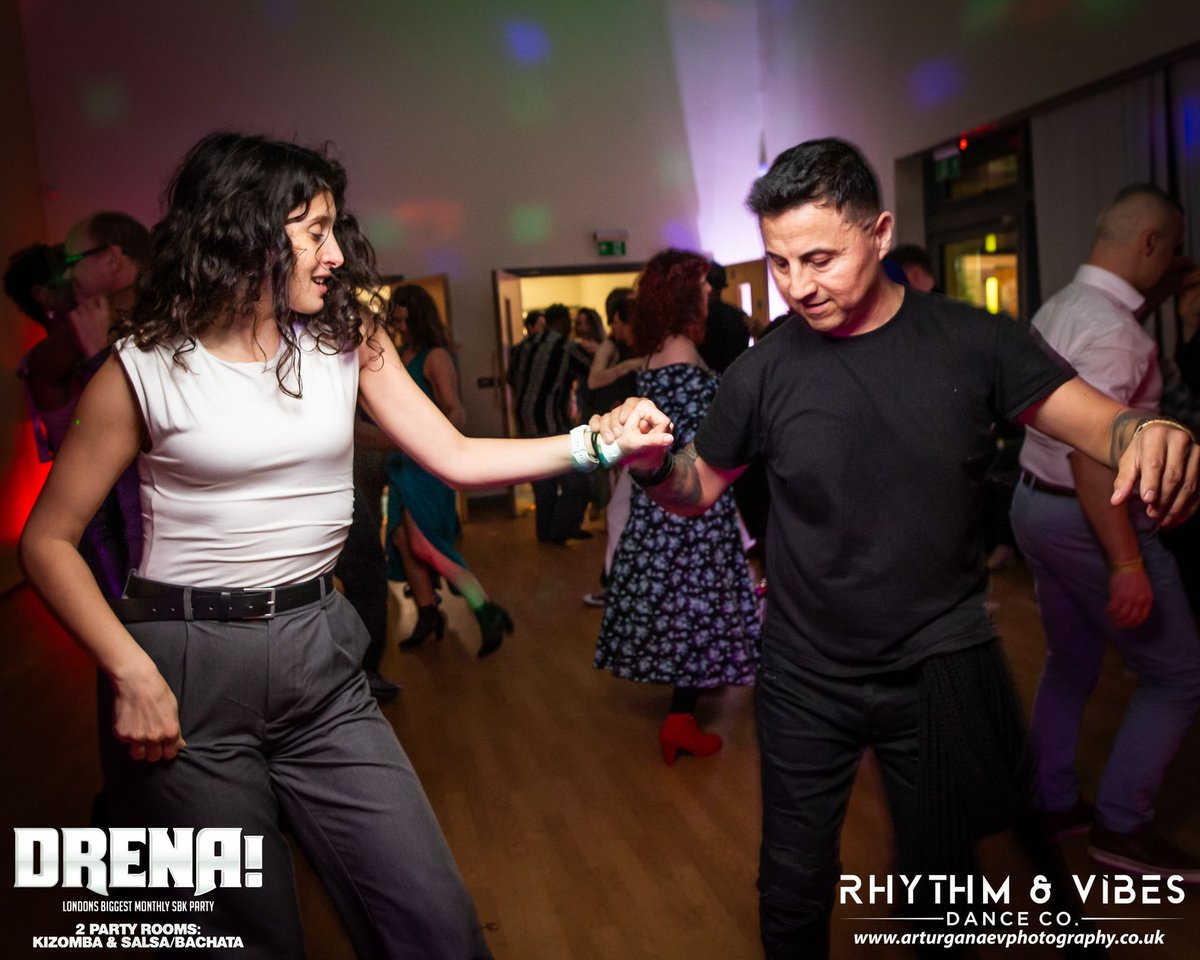 RVdance_co's tweet photo. It's time for London's Biggest Monthly SBK Party! 🤩🎉 

SATURDAY 10 JAN 💃 350+ Dancers

Early bird discount tickets sales close online day before @ 5pm:
https://t.co/Qk1Wi7I7es
.
#londonsalsa #londonbachata #londonkizomba 
#bachatadancing #salsadancing #kizombadancing 
#salsa https://t.co/7x6Js6JoC7