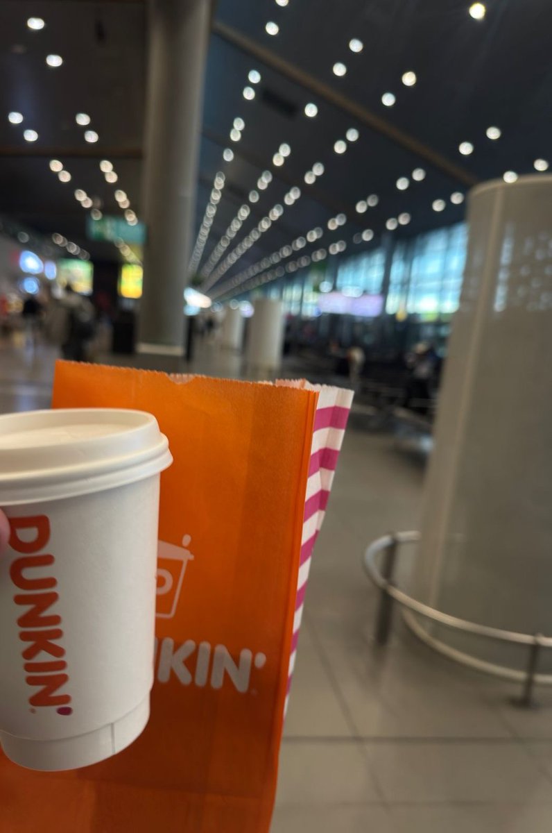 Primer cafecito del año y a volar...bor que gracias a Dios hay que hacer