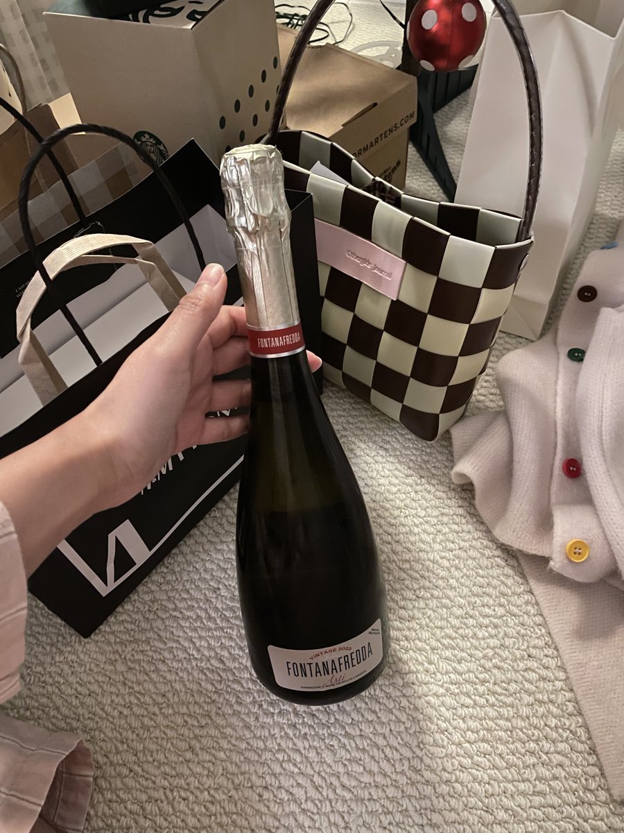 p.i.p.stu tweet media