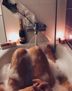 SexFlix tweet media