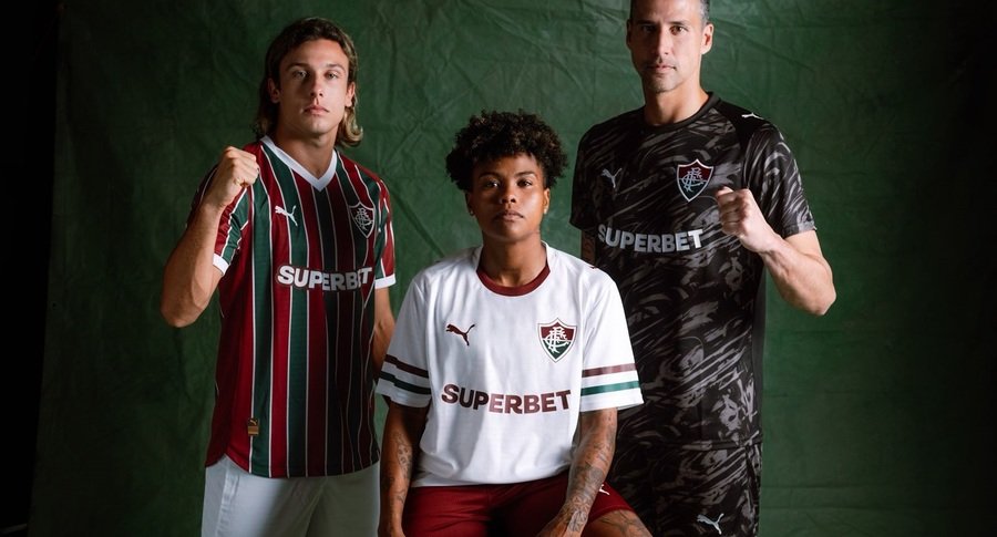 As novas armaduras do Fluminense produzidas pela <a href="/PUMA/">PUMA</a> na primeira linha da parceria entre o clube e a marca. 🇭🇺

📸: Divulgação/PUMA