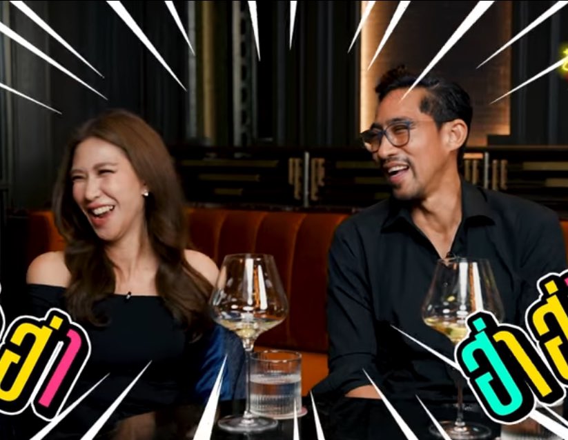 โห่ฟฟ!!รอยยิ้มพี่เค้ายังเหมือนกันเลยว่ะ😭