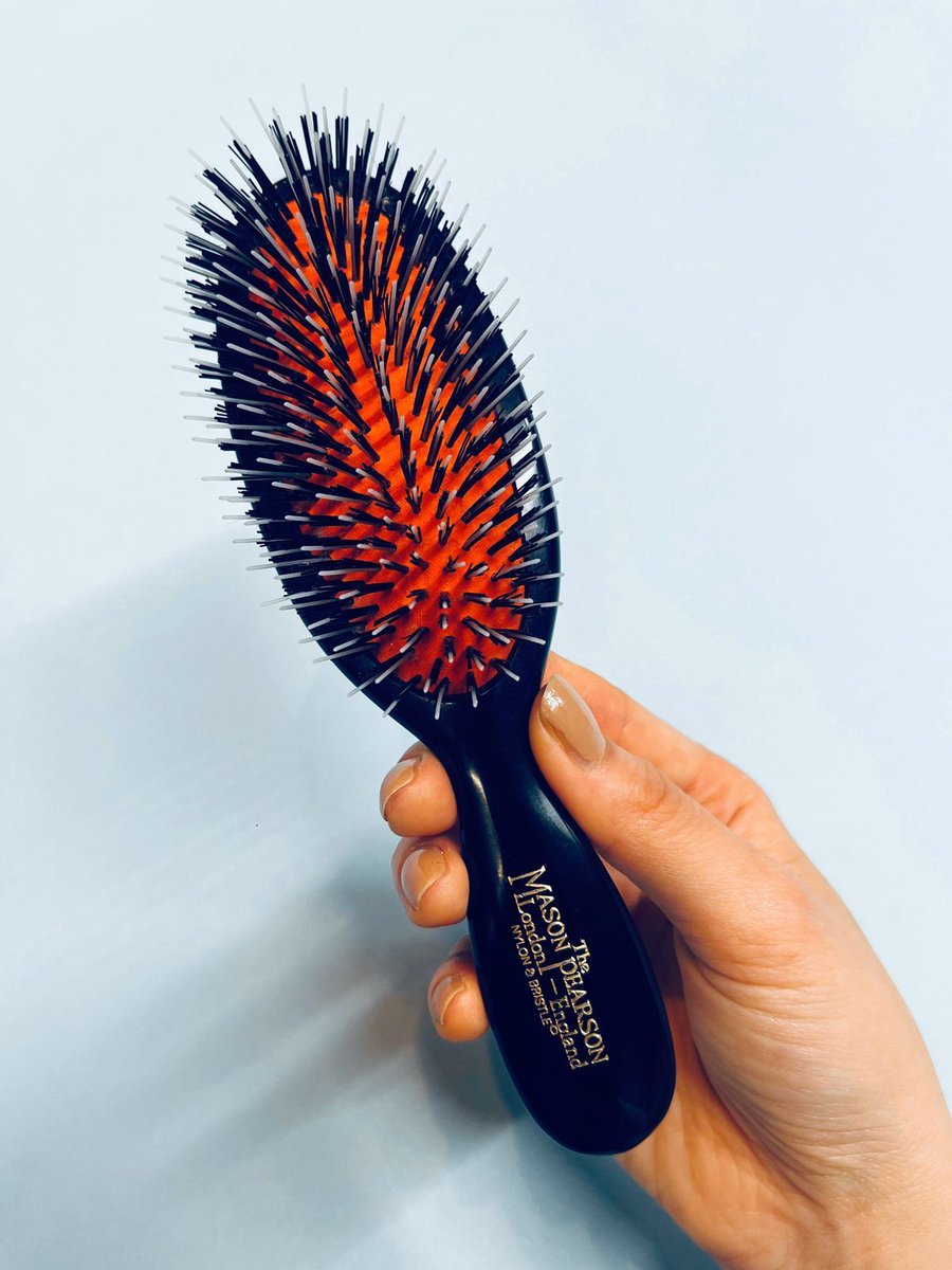 ヘアブラシ界のロールスロイス」と称されるメイソンピアソンのブラシ