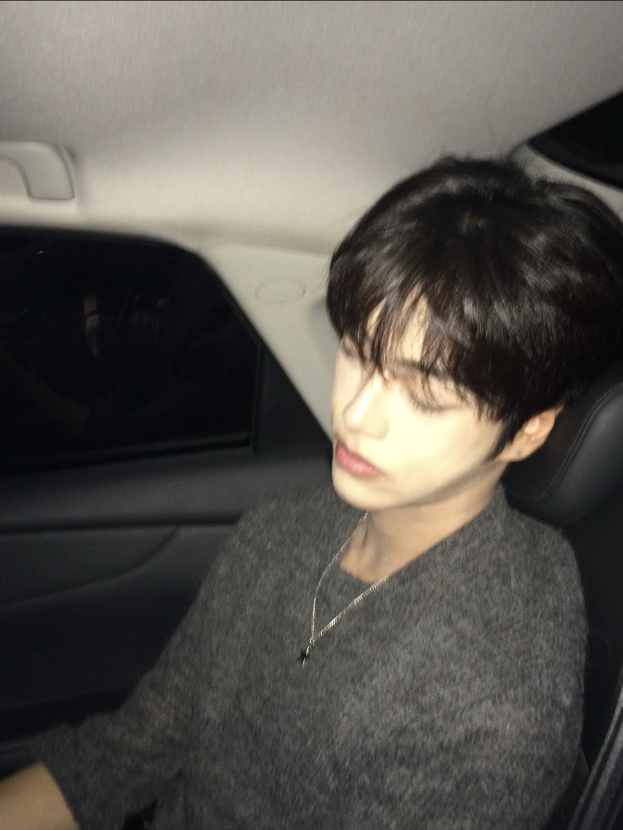 109iioo's tweet image. 안차우윗 덮머 해여애