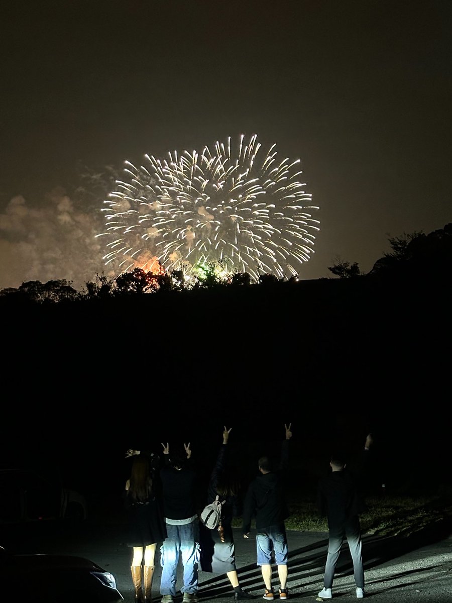 新年快樂🥳
超開心跟大家一起跨年
希望2026年一帆風順
<a href="/howsetw/">好色Howse</a> 
<a href="/KHH_ironrod/">港都鐵支</a> 
<a href="/brokenhong/">高雄水電工</a> 
<a href="/Dog__baby__/">小狗</a> 
隱+4