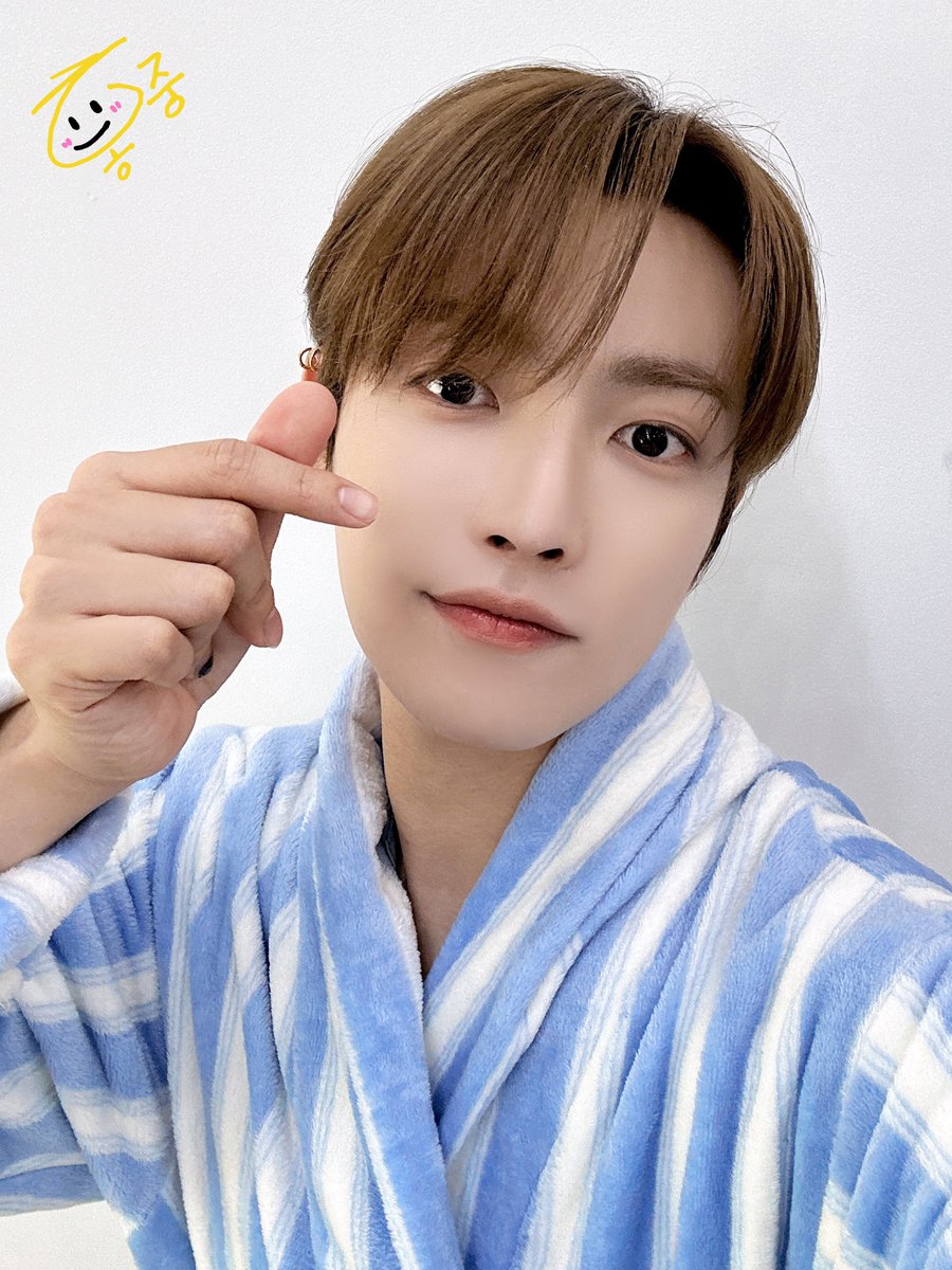 KMHJPICS's tweet image. 