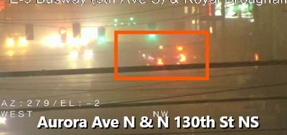 奥罗拉大道事故！注意安全。