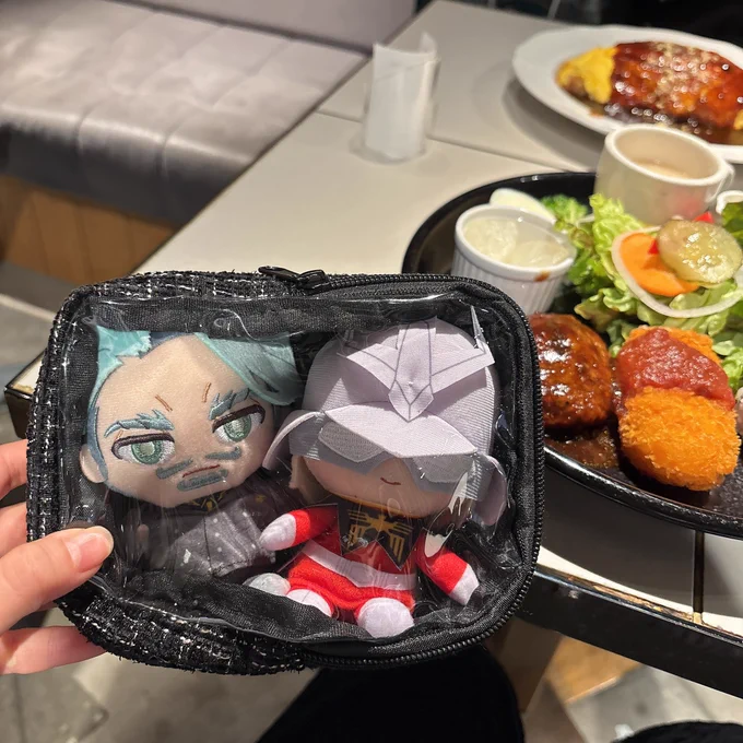 シャリシャー連れている