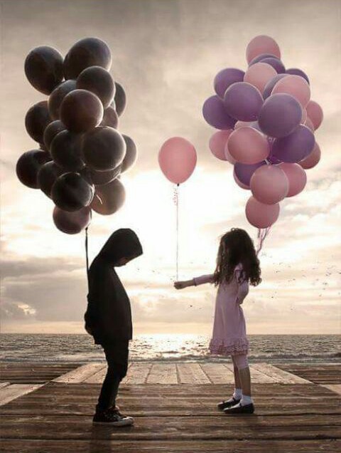 "Nemojte od Nove godine tražiti nemoguće...
Ona je samo kalendar,
a ne čarobni štapić...
Ako vi ne budete bolji, 
njoj će biti svejedno što je nova..."