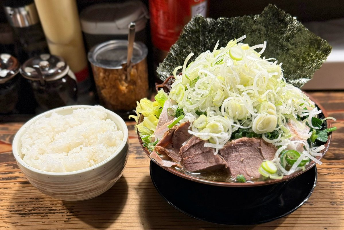 ラーメン好き らぁ麺が好きすぎる人(ゆーき)🍜《大阪ラーメン・東京ラーメン