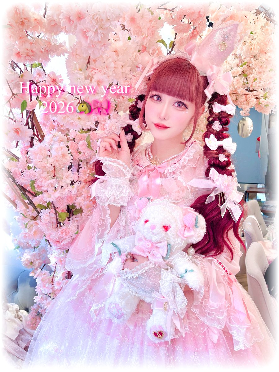 mrks101's tweet photo. あけましておめでとうございます🐴🌸

2026年もよろしくお願いいたします🎀
今年も沢山可愛いお洋服を着たいです♡♡ https://t.co/el1nq9W5ue
