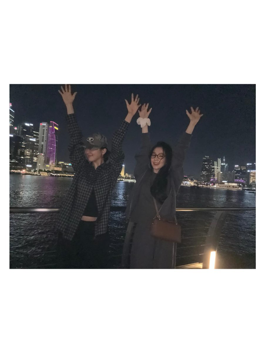 seulrene @ marina bay

241228                                                              251230