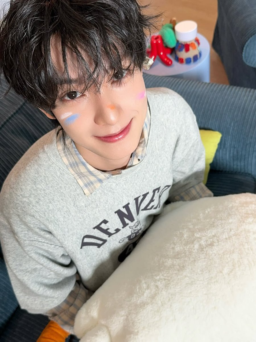readychuei's tweet photo. 우하하 https://t.co/ONHYwKd0pM