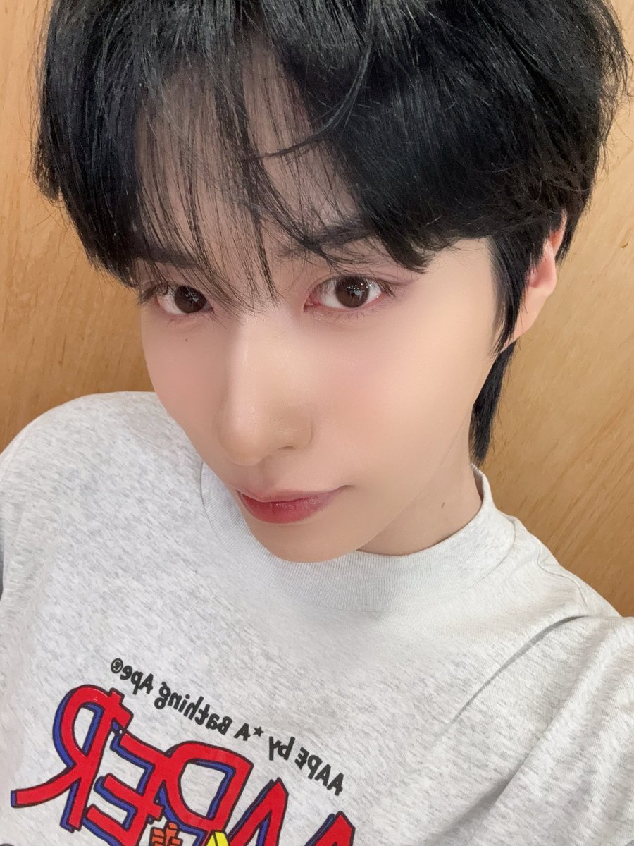 1001update's tweet photo. 🐶 #XION Fromm ㅡ 251115

📸 https://t.co/7s7RkX08GL