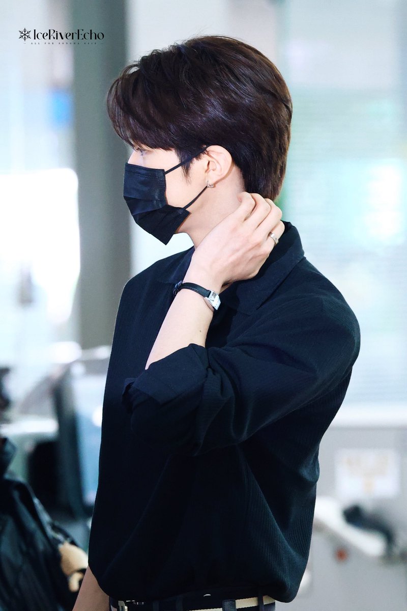 250626 ICN
🖤
#SONGHA #송하 #SMTR25