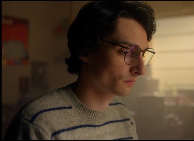 westbyler's tweet image. 🧵🪡 Here’s my take on Mike (aka just me coping lol): 

Byler was always intended. There are enough hints, clues and even straight up proof in the show. However, the Duffers were not allowed to write it in s5 because Netflix didn’t a scandal. This is supported by the fact that-