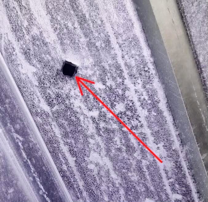 Stray Bullet Injures Man While Sleeping: Waterloo – KZN

A 29-year-old man was injured after a stray bullet penetrated the roof of his home while he was sleeping in Phase 6, Waterloo - KZN during the early hours of this morning (Thursday).

Members of Reaction Unit South Africa