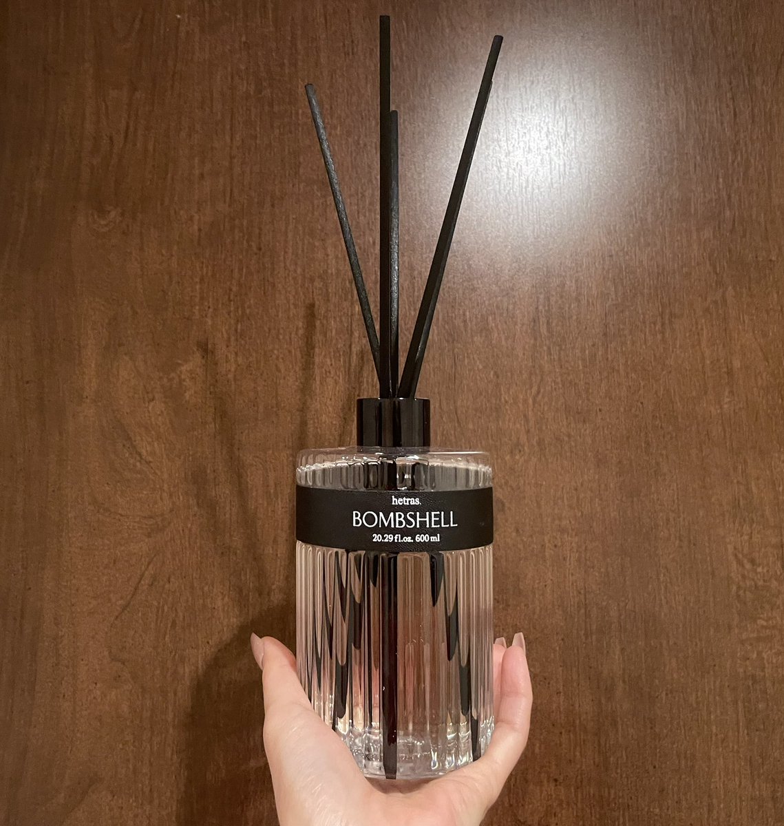 chachariho's tweet image. ペニンシュラ東京のロビーで香る、あの上品さ。
家に置いたら一気にホテルライクになるのに、値段だけが庶民的なのまじでふしぎすぎる。