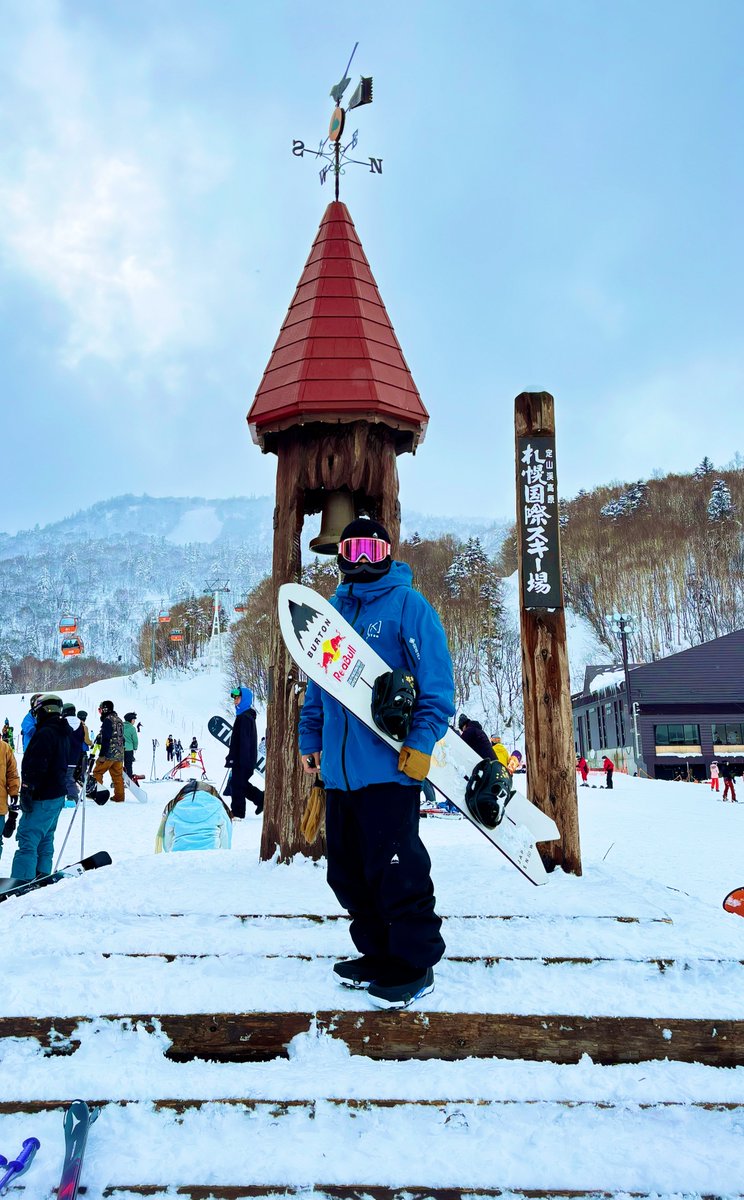 _qs____'s tweet image. 明けましておめでとうございます！
今年もまったりゲームして、いっぱいスノボー行きます🏂🎮
みなさんまたゲーム一緒にしましょう！！