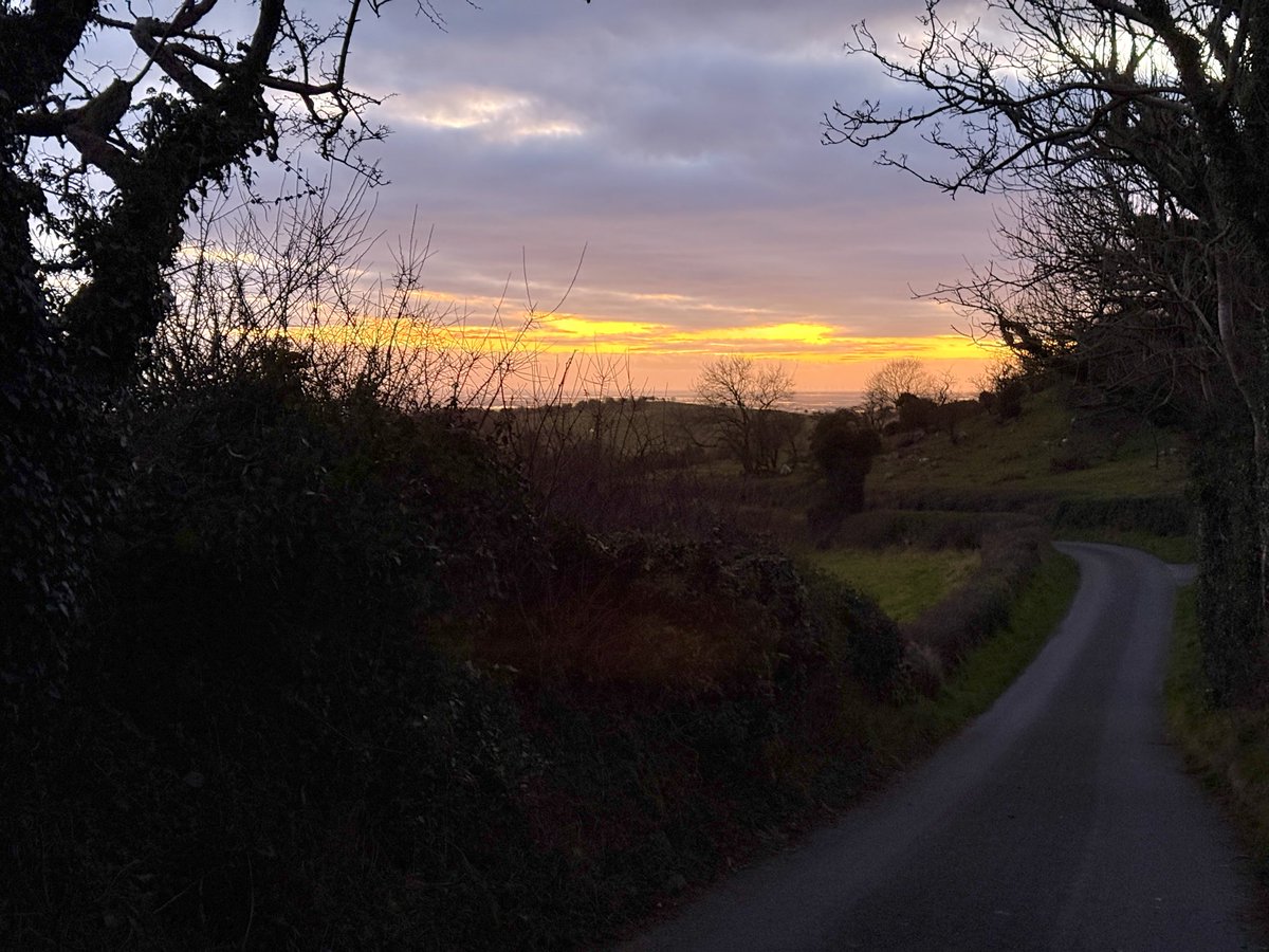 scope_views's tweet image. Last sunset of 2025! Happy New Year everyone!!!