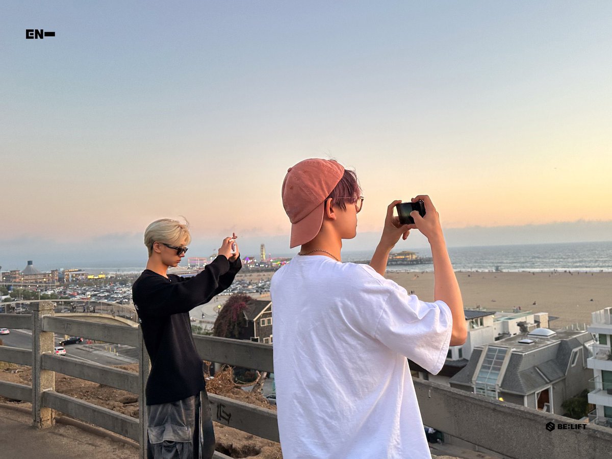 amanhj10's tweet image. 아니 이제 십년즈라고? 거짓말