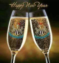 Tracey_m_1972's tweet photo. Happy New Year! Let's hope its a fab one 🖤🤍🖤🤍 https://t.co/BuUGShOspf