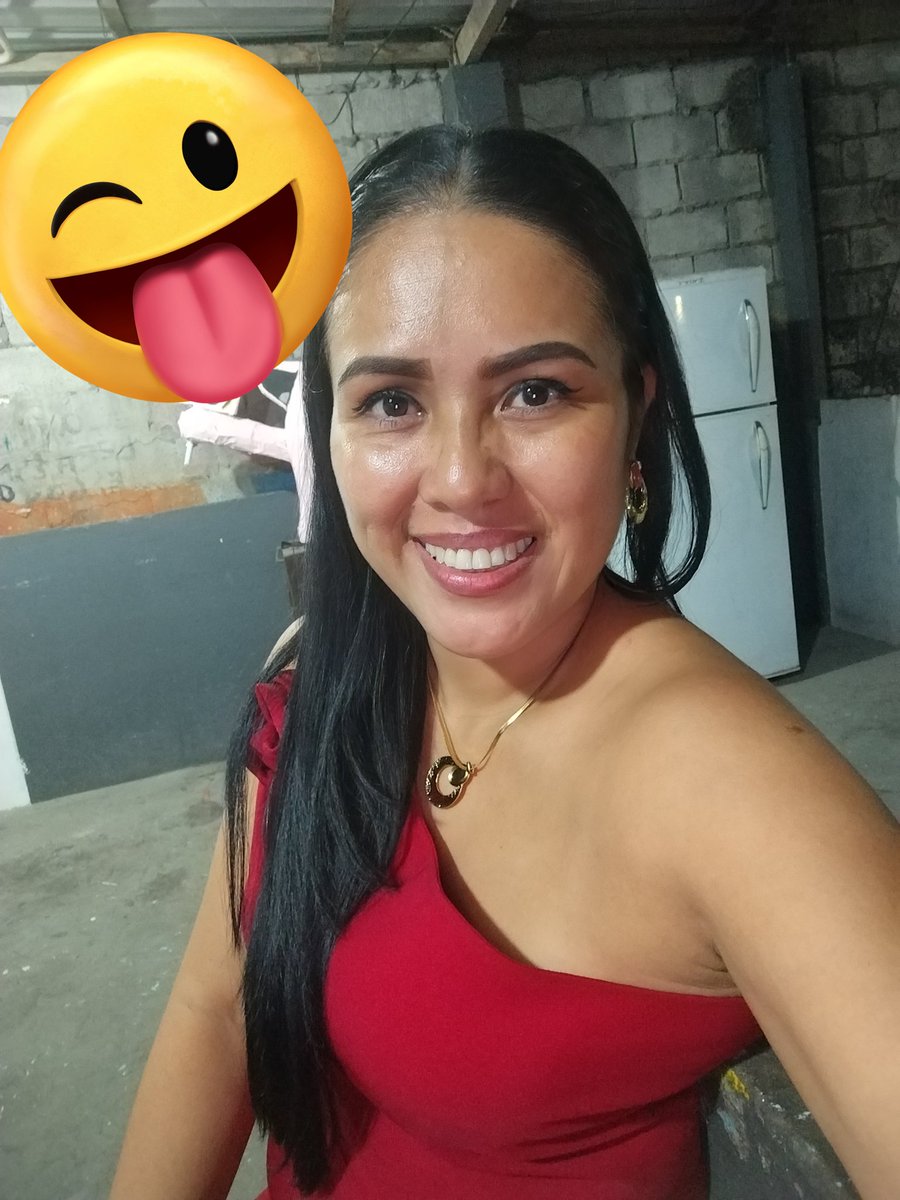 Ginger2386's tweet photo. Feliz año 2026 les deseo de todo corazón, que todos los anhelos de su corazón se cumplan y que este nuevo año este lleno de muchas bendiciones y éxitos 😊😊😊 https://t.co/nMN8E2YKgN
