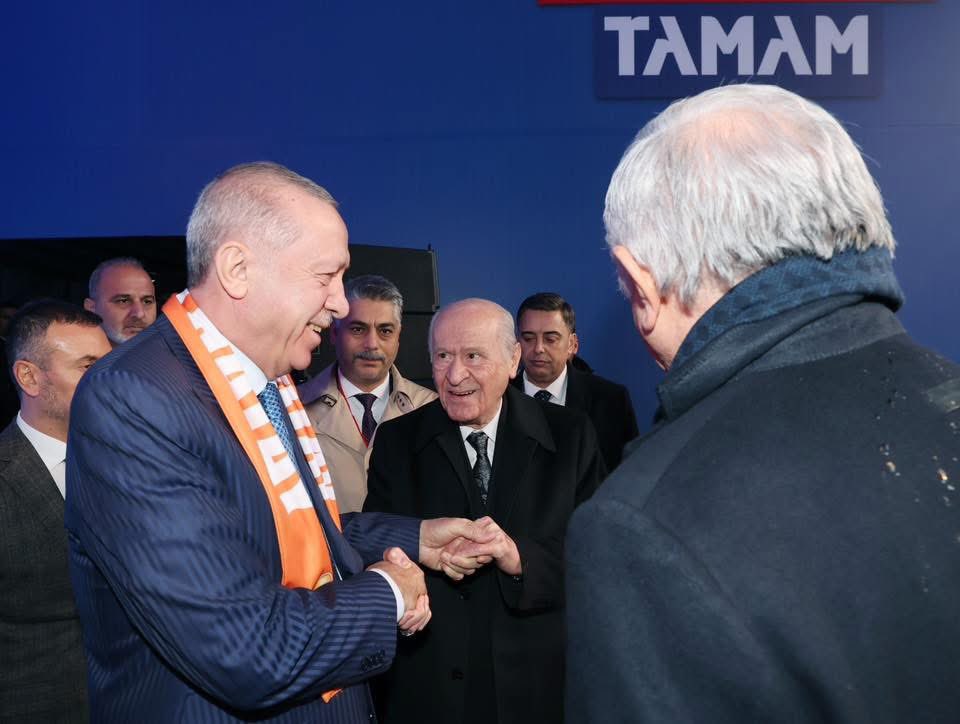 Doğum Gününüz Kutlu Olsun Sayın Genel Başkanımız
Allah Sizi Başımızdan Eksik Etmesin.