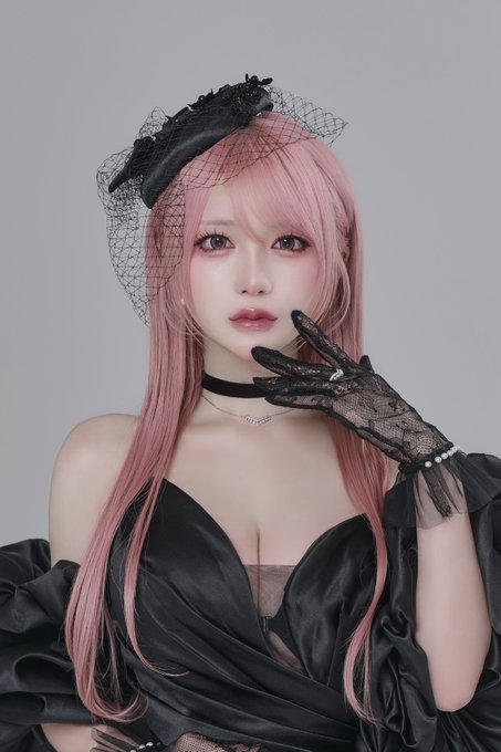 Twitterのコスプレ画像16