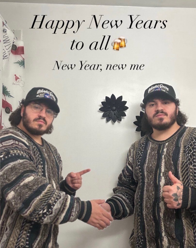 stevenpelleriti's tweet photo. #HappyNewYear https://t.co/Y53NxyfW3w