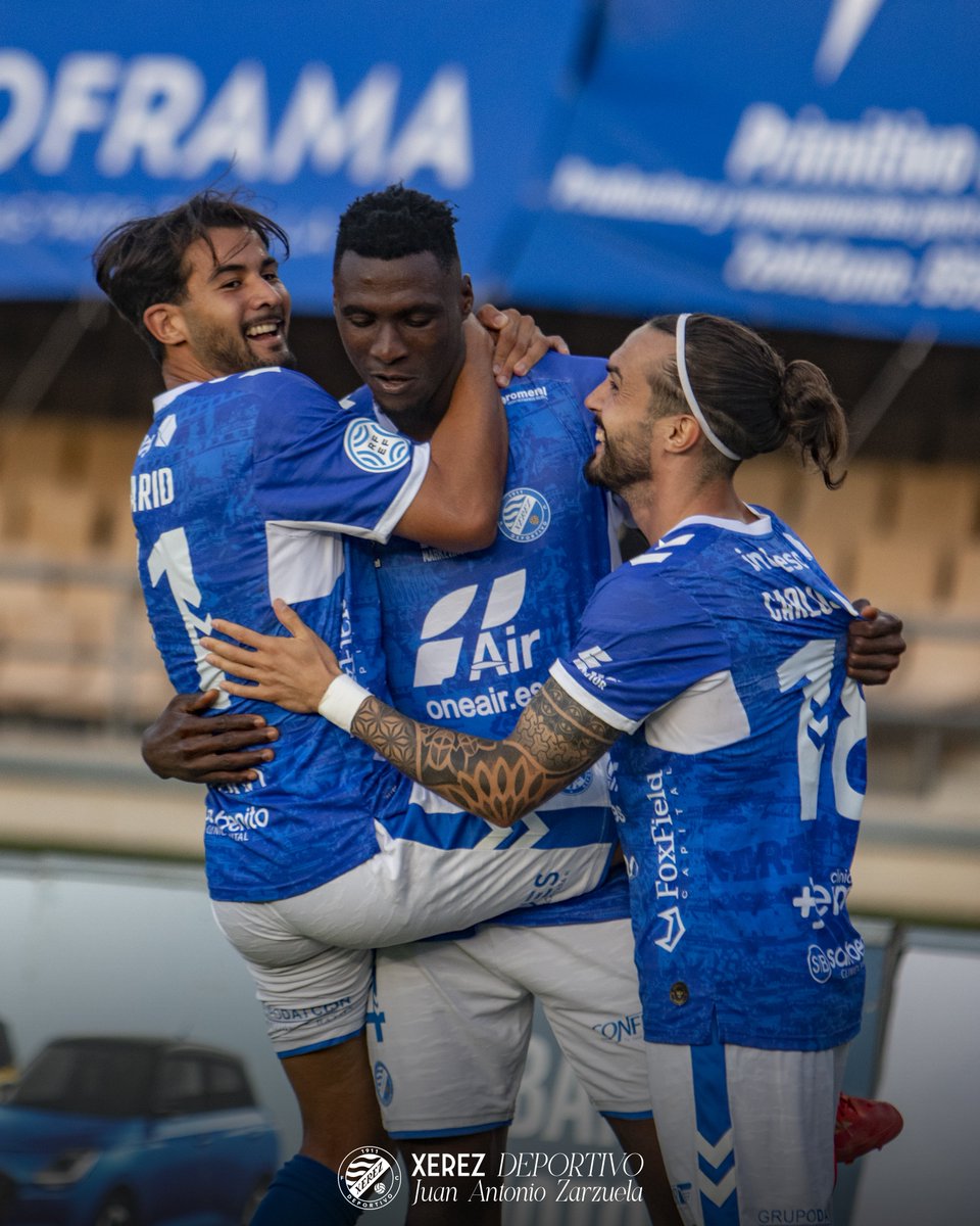 XerezDFC's tweet image. 🫂💙 ¡Queremos muchos más 𝒂𝒃𝒓𝒂𝒛𝒐𝒔 𝒅𝒆 𝒈𝒐𝒍!

#LaIlusiónDeSeguirCreyendo