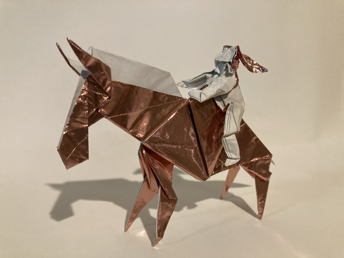 g_origami's tweet photo. 謹賀新年
馬上の人
不切正方形1枚
2026年創作
創作 キノシタゴウ
Happy new year!
Horseback Rider
Uncut Square
2026 Created
by Go Kinoshita
#折り紙 #折紙 #おりがみ #オリガミ
#origami #papiroflexia #оригами
#摺紙 #折纸 #종이접기
#キノシタゴウ #GoKinoshita
#馬 #horse #乗馬 #rider https://t.co/Lb9tvufNLo