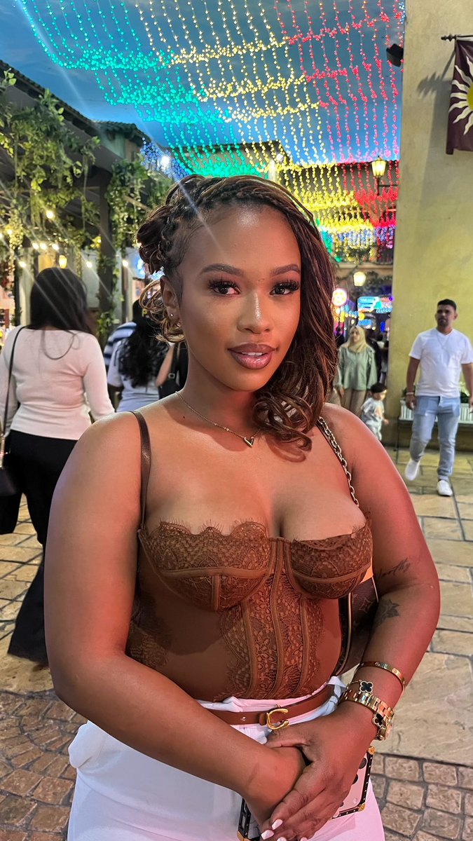 Jessica 🗽 tweet media