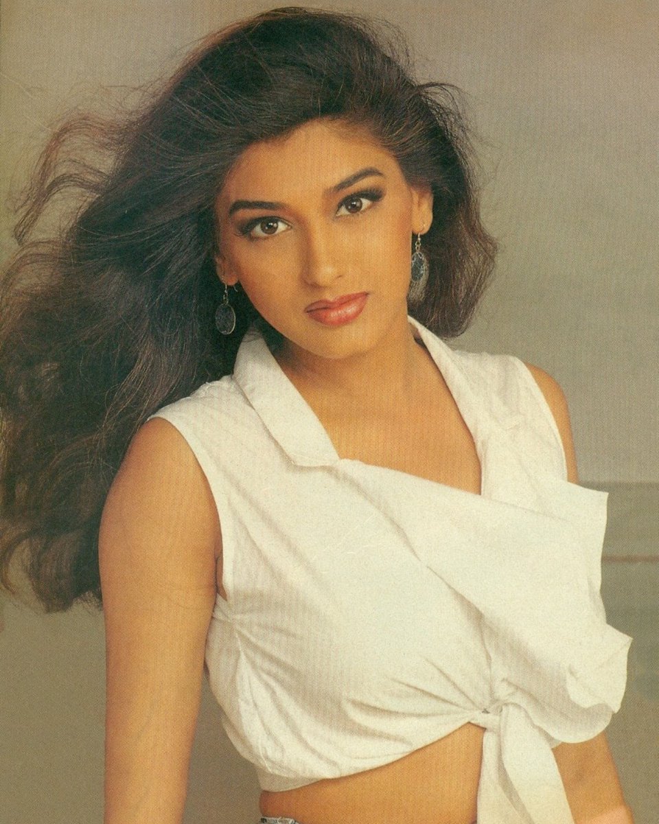 IIFA's tweet image. Serving beauty, grace, and charm since the 90s! ✨Happy Birthday to the timeless Sonali Bendre!

#IIFA #Bollywood #SonaliBendre