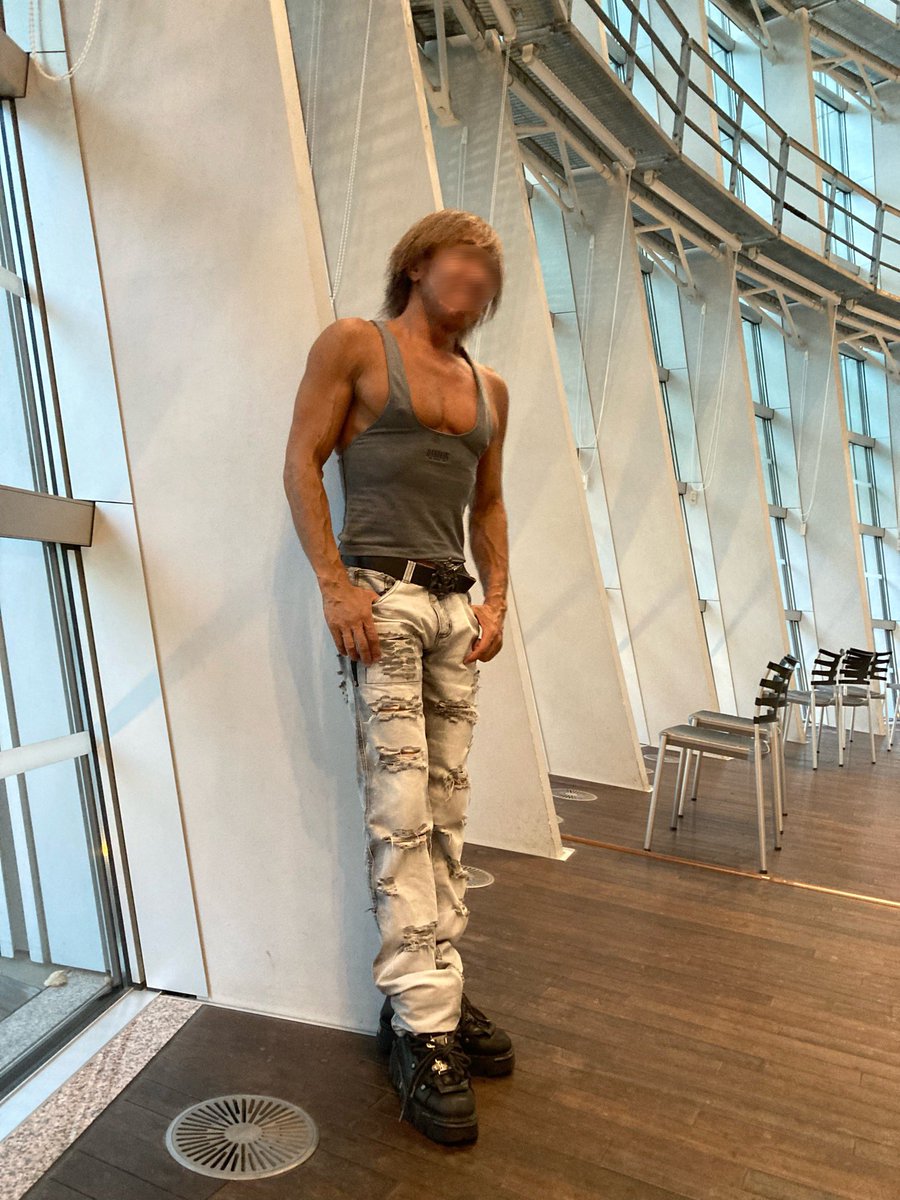 サーフ系ボディビルダー拓也 tweet media