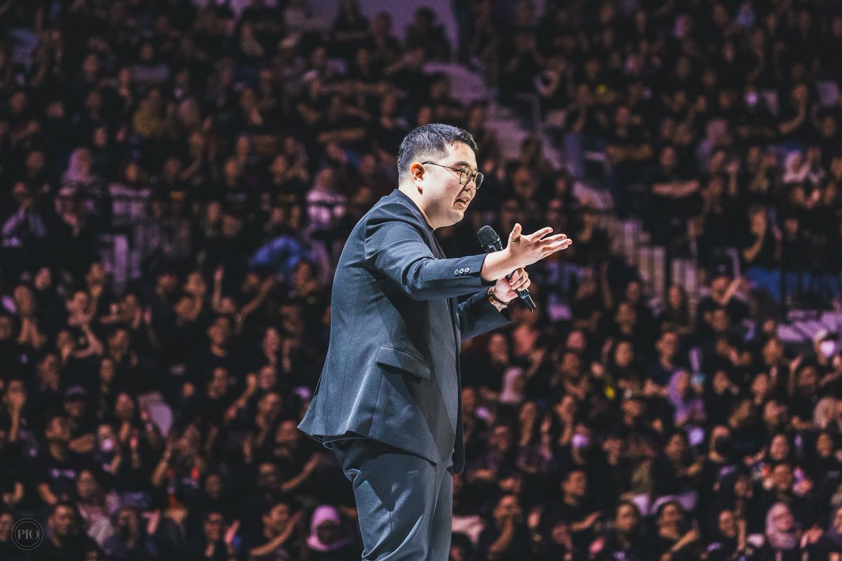 Gimana coba bisa move on dari sini🤣😭

Gw punya 10menitan cerita tentang BTS Mens Rea

Sikat tiketnya di ceritacinaku.com