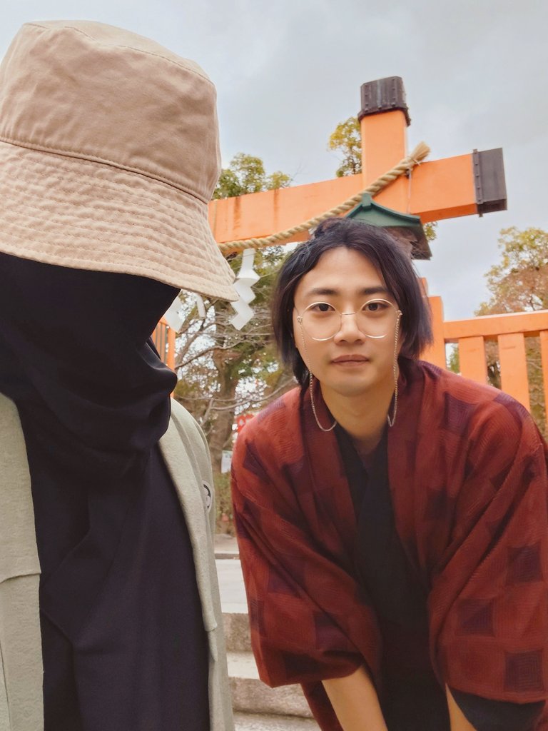 改めまして明けましておめでとうご財閥🎀長時間年初め配信、ご覧頂いた有識者の皆様ありがとうご財閥🎀今年もよろしくお願い致します🎀
配信後は弦左衛門さんと初詣🎀