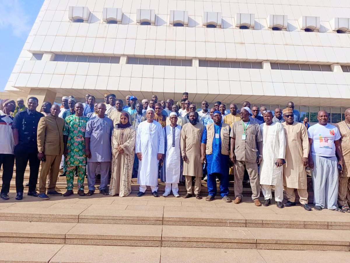 Ministère de la Santé et du Développement Social tweet media