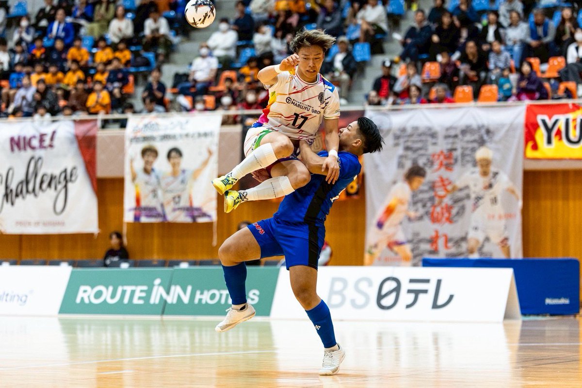 saisonsoccer's tweet photo. 新年明けましておめでとうございます🐴
悔しいことが多かった昨年を糧にして、今年1年を走り抜けたいと思います！

引き続き今年もよろしくお願いします！

#メットライフ生命Fリーグ
#ポルセイド浜田
#cuervo https://t.co/KrloR5u2gF
