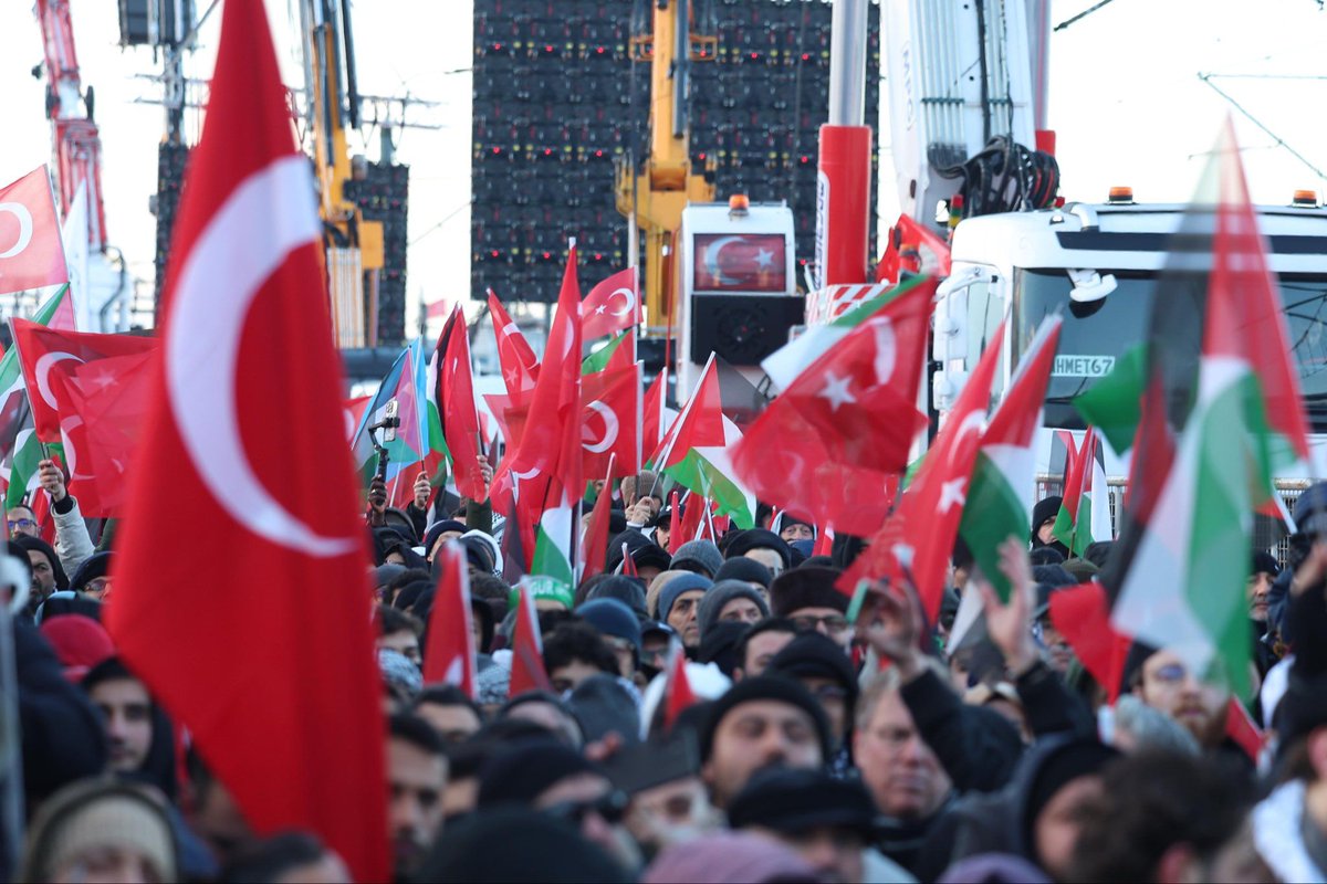 Gazze’de yaşanan insanlık dramına karşı bugün sokaklardayız.
Mazlumun yanında, zulmün karşısındayız.
Adalet, merhamet ve insanlık için susmuyoruz.

#GazzeÇağrısı #JusticeForGaza #İnsanlıkİttifakı