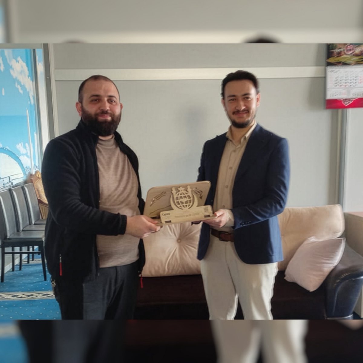 Kur’an’a hizmet yolunda bizlerle aynı ideali paylaşan değerli Terzibaba Camii İmam Hatibi Mustafa Avni Çelik’e teşekkür ederiz. Vermiş olduğu manevi ve maddi destek, Kur’an’ın ışığını daha geniş kitlelere ulaştırma gayretimize güç katmıştır.

<a href="/ehadgm/">EHAD</a> 
<a href="/EHADTV/">EHAD Akademi | EHAD TV</a> 
#EHAD
#Erzincan