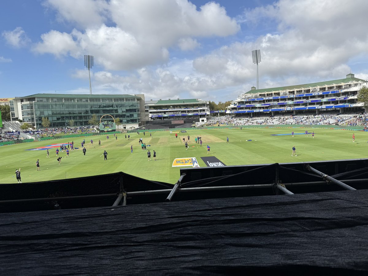 martin thompson tweet media